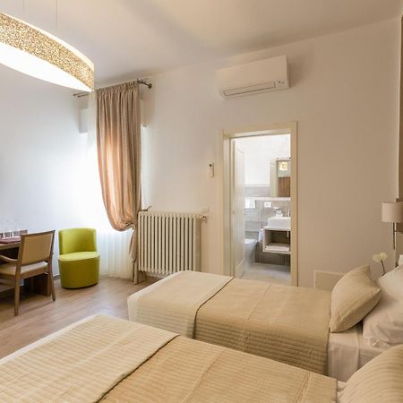 Villa Cavour Комакио Стая снимка