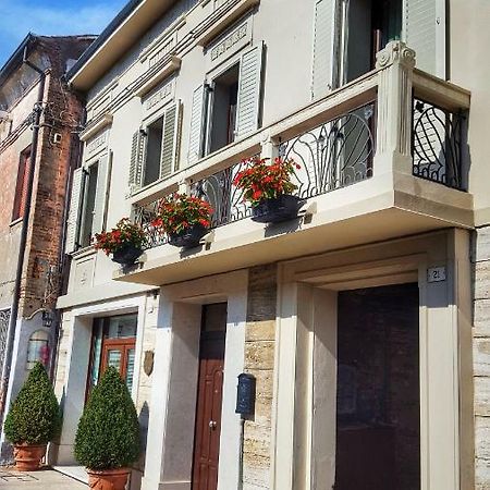 Villa Cavour Комакио Екстериор снимка