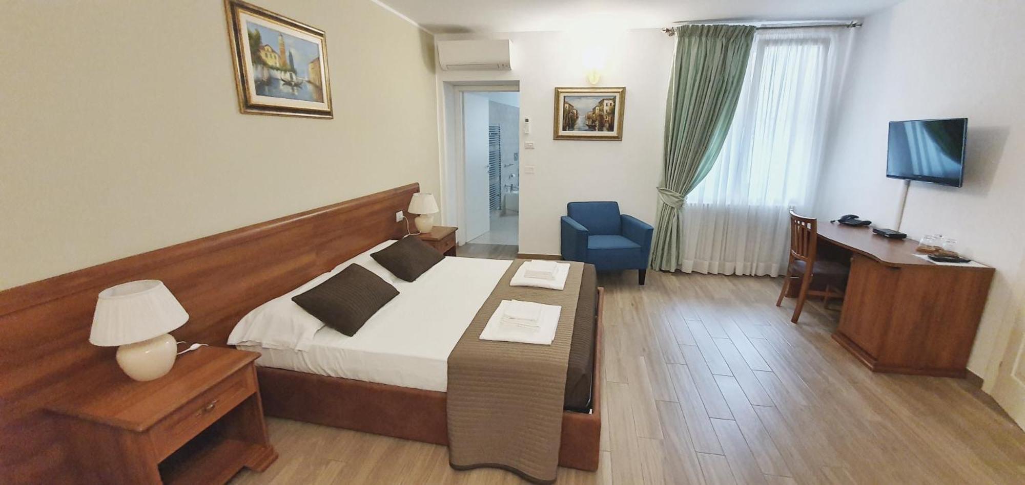 Villa Cavour Комакио Стая снимка