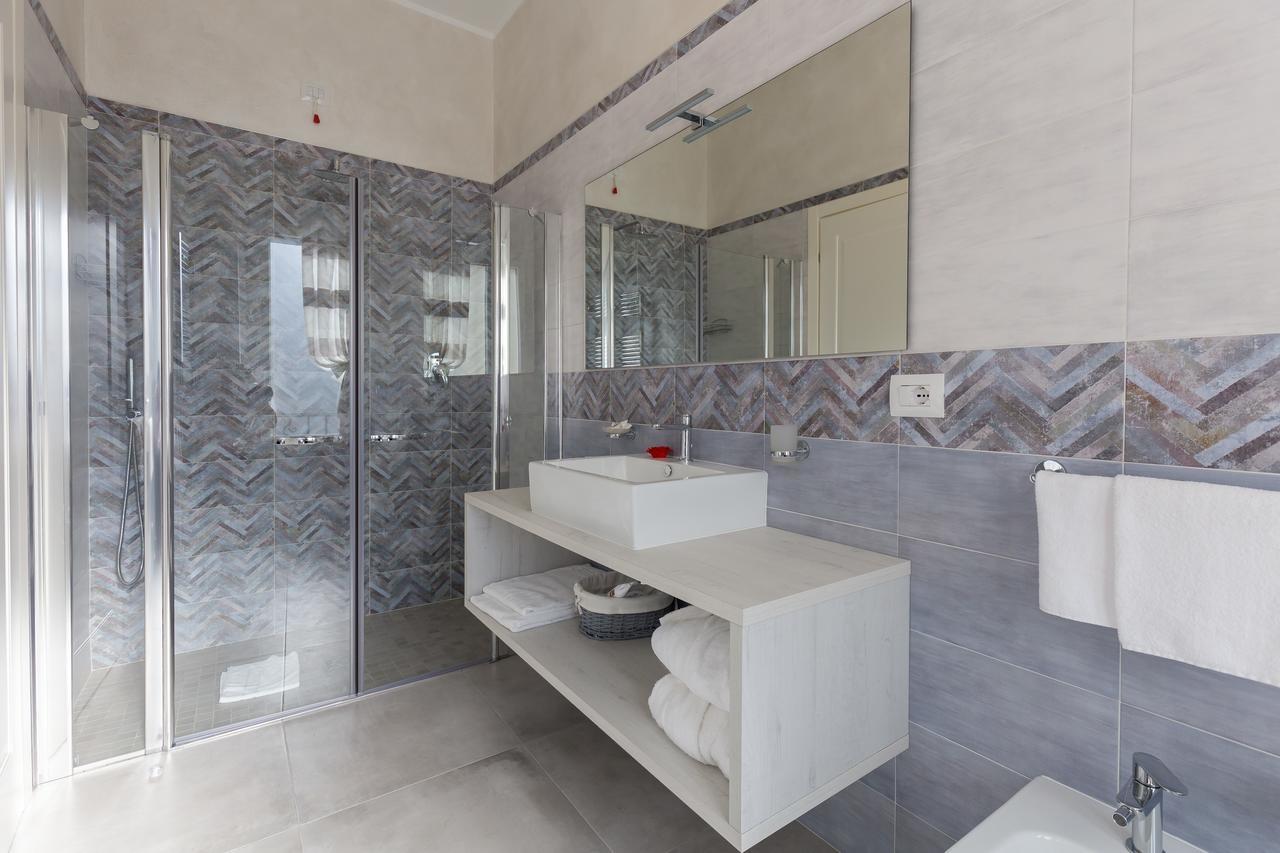 Villa Cavour Комакио Екстериор снимка