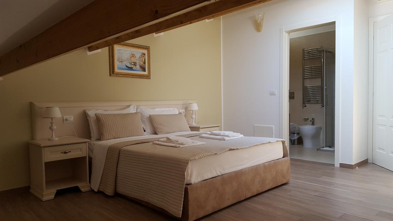 Villa Cavour Комакио Стая снимка